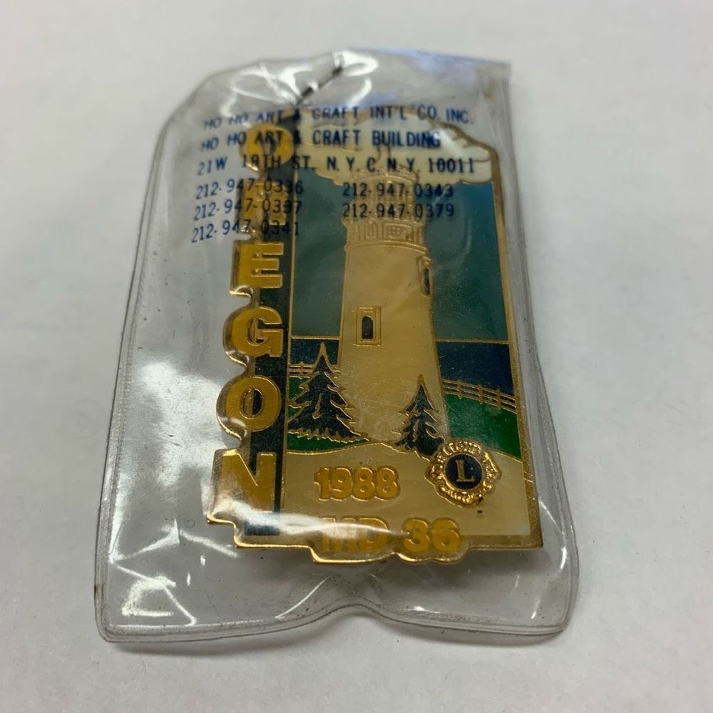 Lions Club Oregon MD 36 1988 Enamel Gold Tone Lighthouse Pin *New*